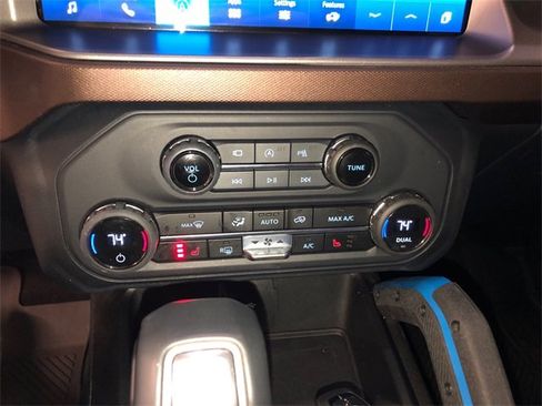Used 2023 Ford Bronco Outer Banks image 23