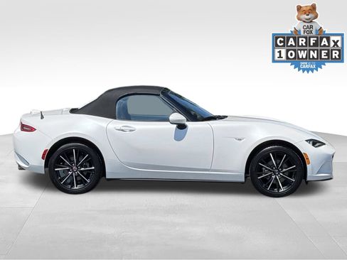 Used 2024 MAZDA MX-5 Miata Grand Touring RWD image 3