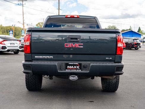 Used 2017 GMC Sierra 1500 SLE w/ Elevation Edition AWD/4WD image 11