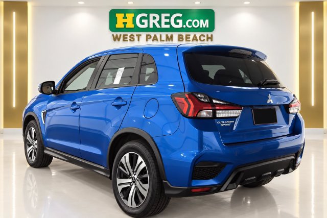 Used 2020 Mitsubishi Outlander Sport SE AWD/4WD image 2