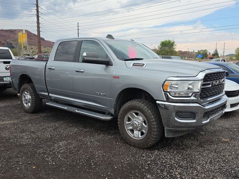 Certified 2022 RAM 2500 Big Horn AWD/4WD image 2