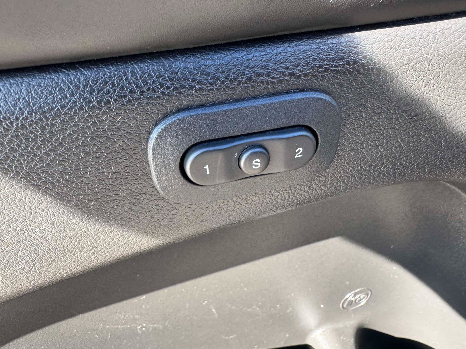 Used 2019 Jeep Grand Cherokee High Altitude AWD/4WD image 24