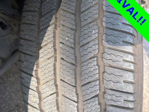 Used 2017 Ford F150 Lariat w/ Equipment Group 502A Luxury image 2