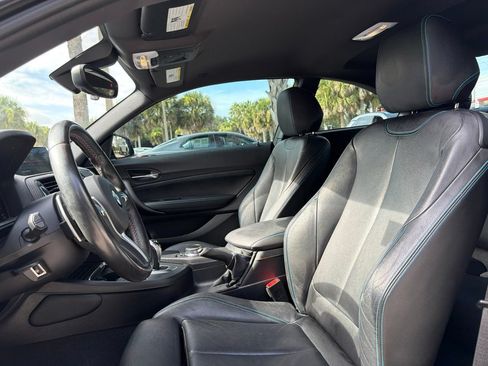 Used 2018 BMW M2 RWD image 6