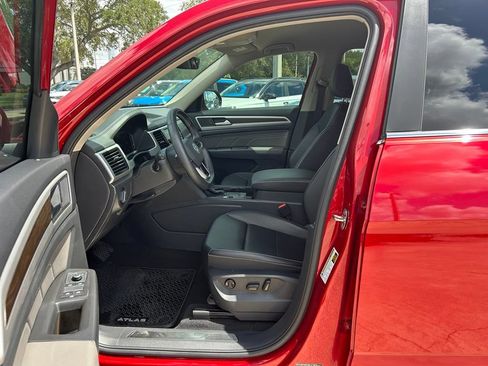 Certified 2023 Volkswagen Atlas SE FWD image 15
