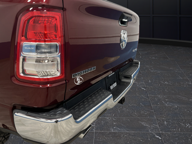 Used 2024 RAM 1500 Big Horn AWD/4WD image 31