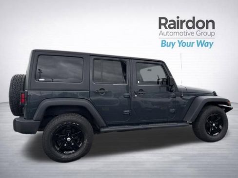 Used 2018 Jeep Wrangler Unlimited Sport S AWD/4WD image 8