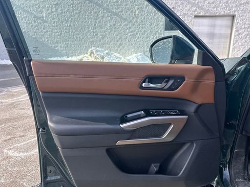 Certified 2023 Nissan Pathfinder Platinum w/ Cargo Package image 12