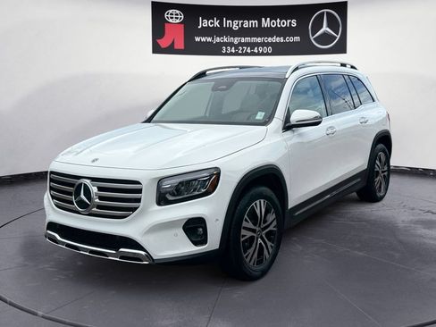 Certified 2025 Mercedes-Benz GLB 250 image 1