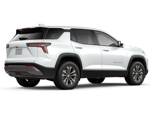 Used 2025 Chevrolet Equinox LT image 2