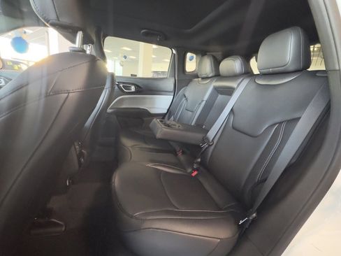 New 2026 Jeep Compass Limited w/ Sun, Sound & Navigation Group image 15