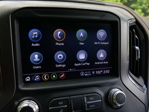 Used 2022 GMC Sierra 1500 Denali w/ Driver Alert Package II AWD/4WD image 17