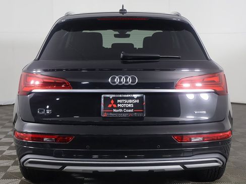 Used 2023 Audi Q5 2.0T Premium w/ Convenience Package image 13