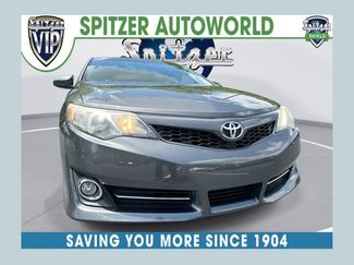 Used 2012 Toyota Camry SE w/ Leather Pkg FWD video 1