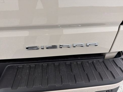 Used 2026 GMC Sierra 1500 Denali w/ Denali Reserve Package AWD/4WD image 36
