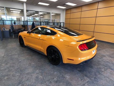 Certified 2022 Ford Mustang GT Premium w/ Black Accent Package RWD image 5