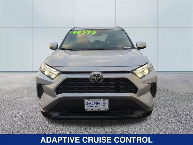 Used 2025 Toyota RAV4 XLE w/ Weather Package AWD/4WD image 8