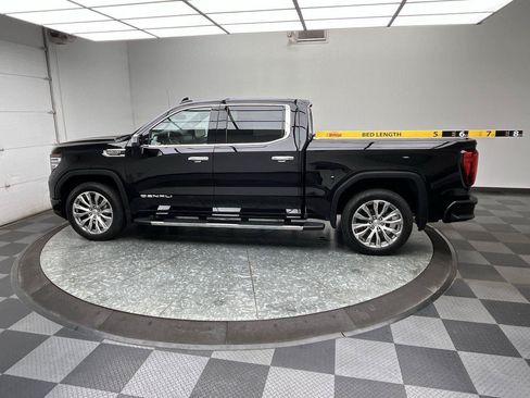 Used 2023 GMC Sierra 1500 Denali AWD/4WD image 8