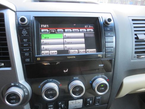 Used 2011 Toyota Sequoia Limited image 20