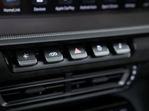 Used 2024 Porsche 911 Targa 4 GTS image 21