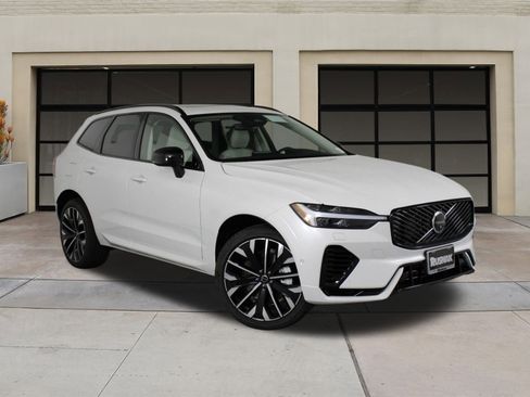 New 2026 Volvo XC60 T8 Ultra w/ Protection Package Premier image 19