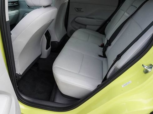 Used 2024 Hyundai Kona SEL w/ Convenience Package AWD/4WD image 15