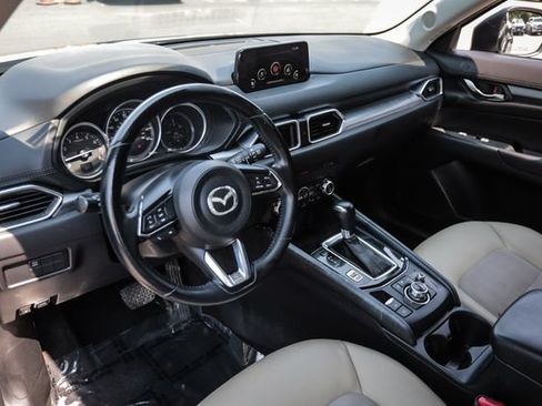 Used 2017 MAZDA CX-5 Touring FWD image 39