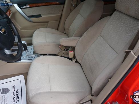 Used 2011 Chevrolet Aveo LT image 25