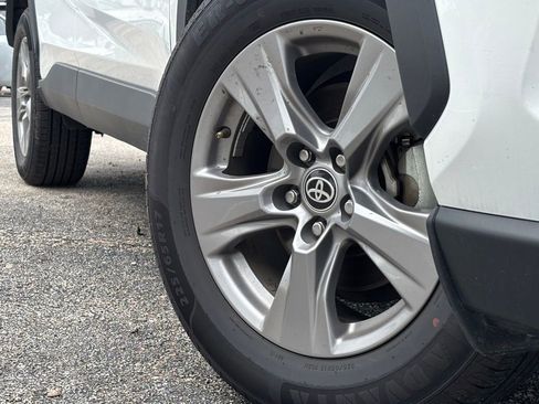Used 2024 Toyota RAV4 XLE FWD image 2
