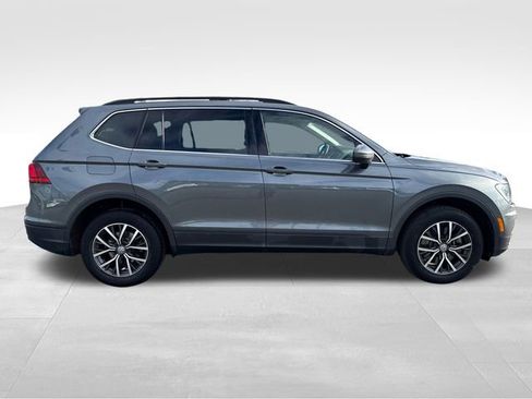 Used 2019 Volkswagen Tiguan SE image 10