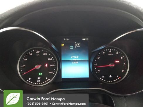 Used 2022 Mercedes-Benz GLC 300 4MATIC image 15