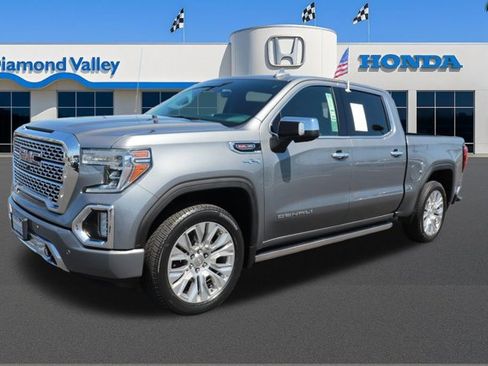 Used 2020 GMC Sierra 1500 Denali w/ Denali Ultimate Package AWD/4WD image 3