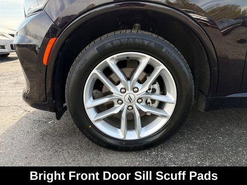 Used 2025 Dodge Durango GT AWD/4WD image 33
