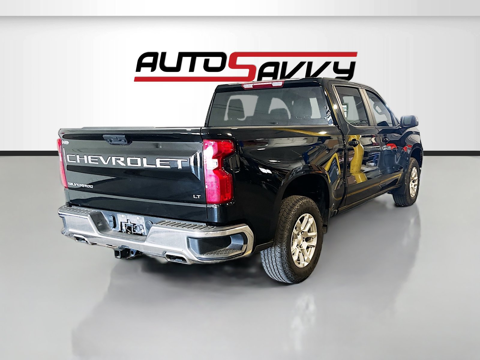 Used 2025 Chevrolet Silverado 1500 LT w/ Z71 Off-Road Package AWD/4WD image 7