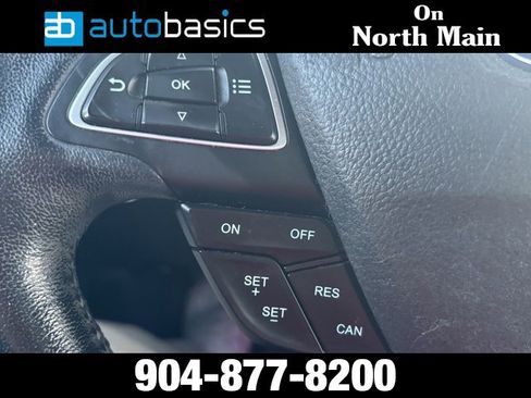 Used 2018 Ford EcoSport SE w/ SE Convenience Package image 32