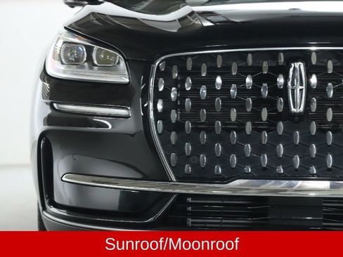 Used 2023 Lincoln Corsair Reserve w/ Equipment Group 201A AWD/4WD image 8