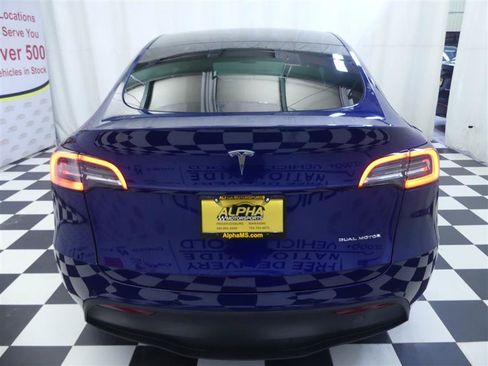 Used 2020 Tesla Model Y Long Range AWD/4WD image 6