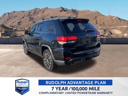 Used 2017 Jeep Grand Cherokee Trailhawk w/ Trailhawk Luxury Group image 4