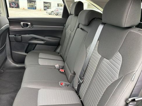 New 2026 Kia Sorento LX FWD image 19