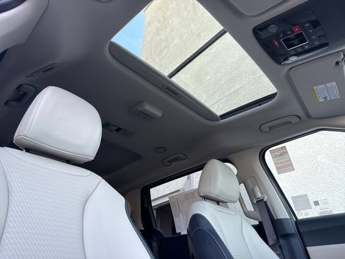 New 2026 Kia Carnival SX Prestige image 19