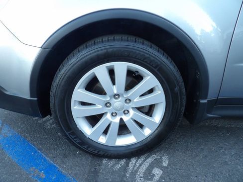 Used 2011 Subaru Tribeca Limited w/ PWR Moonroof Pkg AWD/4WD image 16