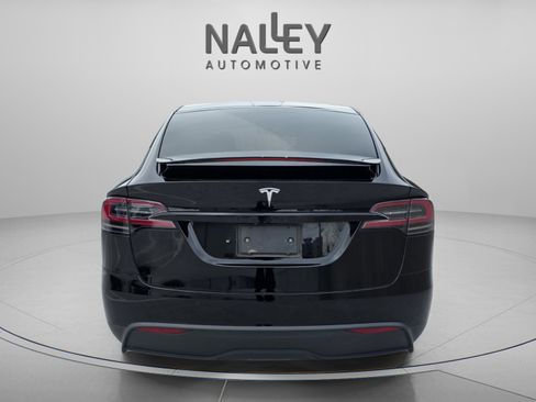 Used 2023 Tesla Model X image 4