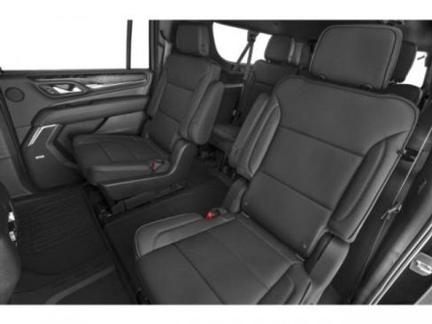 Used 2021 GMC Yukon XL Denali w/ LPO, Illumination Package AWD/4WD image 16