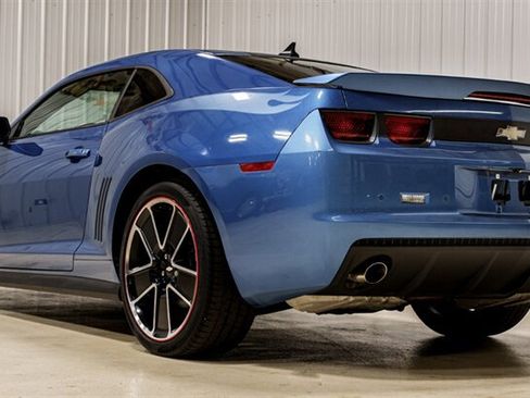 Used 2013 Chevrolet Camaro LT w/ Hot Wheels Special Edition RWD image 5