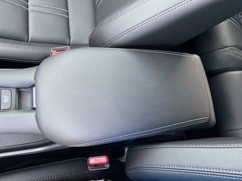 New 2026 Honda HR-V EX-L image 38