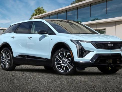 New 2026 Cadillac Optiq Sport 1 w/ LPO, Floor Liner Package image 1