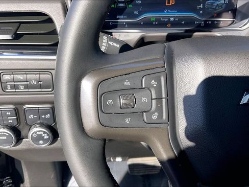Used 2024 Chevrolet Suburban RST w/ Luxury Package AWD/4WD image 9