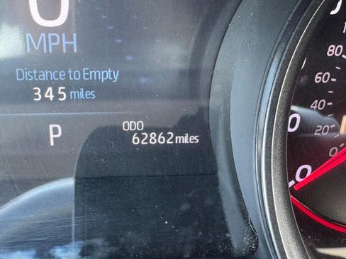 Used 2024 Toyota Camry XSE FWD image 21