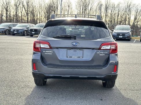 Used 2017 Subaru Outback 3.6R Limited image 25