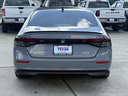 Used 2024 Honda Accord Sport image 6